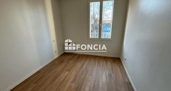 Location Appartement 2 pièces 46.79 m² - Mantes-la-jolie 78200