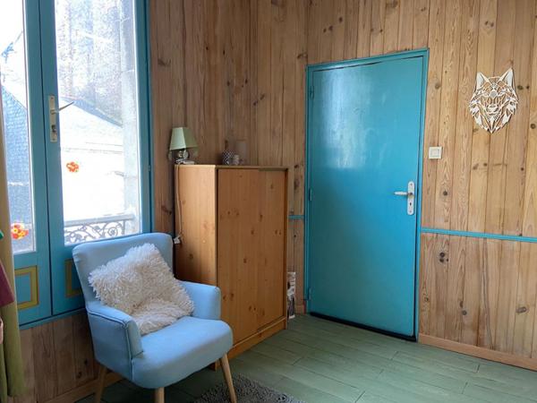 Maison et local commercial- Sable Sur Sarthe 8 pièce(s) 162 m2