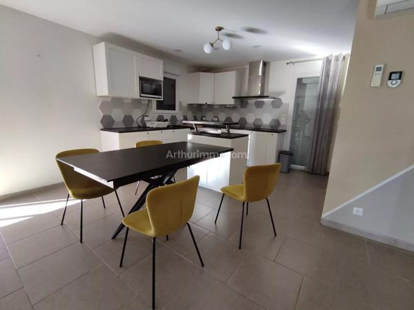 Location Maison 5 pièces à Sainte-Tulle