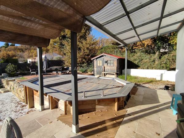 Location Maison 5 pièces à Sainte-Tulle