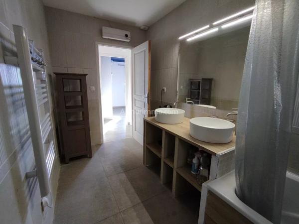 Location Maison 5 pièces à Sainte-Tulle