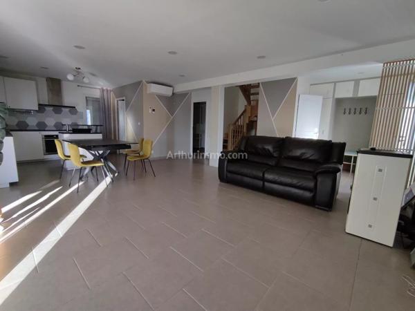 Location Maison 5 pièces à Sainte-Tulle