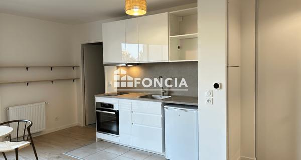 Location Studio meublé 29.96 m² - Saint-maur-des-fossés 94100
