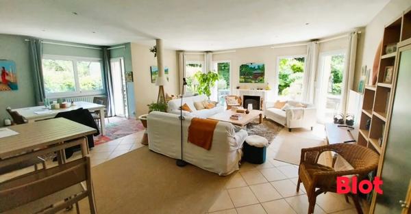 Maison 8 pièce(s)
