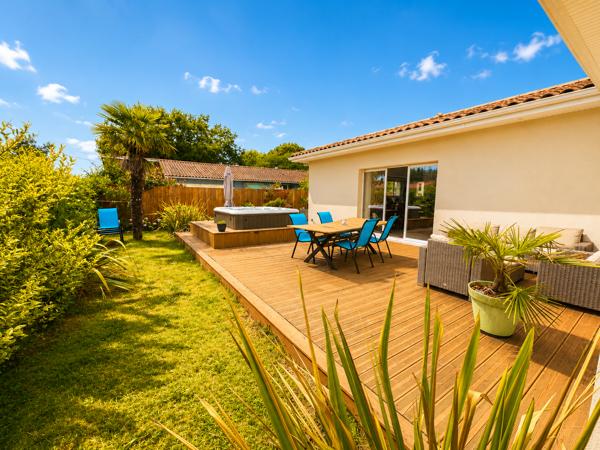 Maison contemporaine de 120 m² - 4 chambres - Terrain de 517 m²