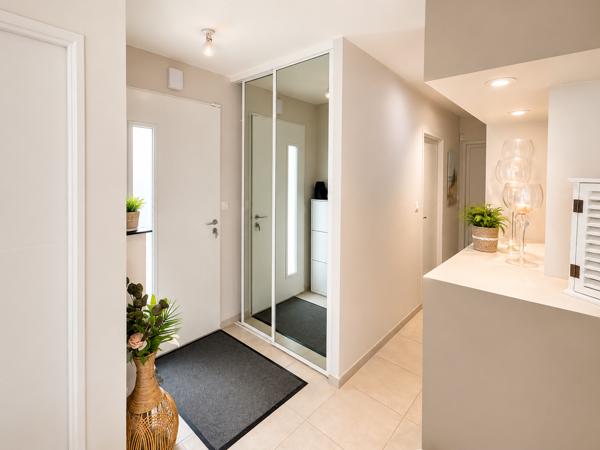 Maison contemporaine de 120 m² - 4 chambres - Terrain de 517 m²