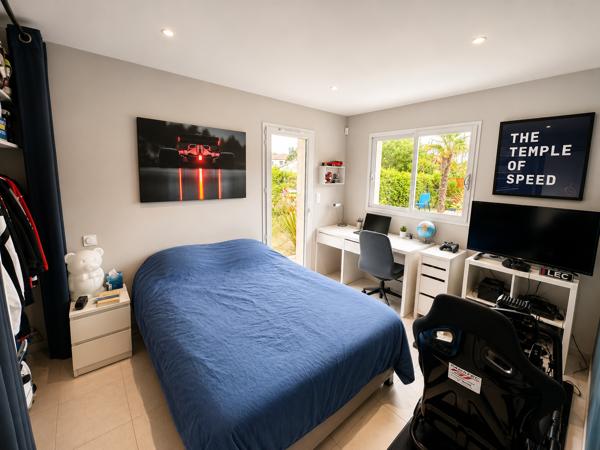 Maison contemporaine de 120 m² - 4 chambres - Terrain de 517 m²