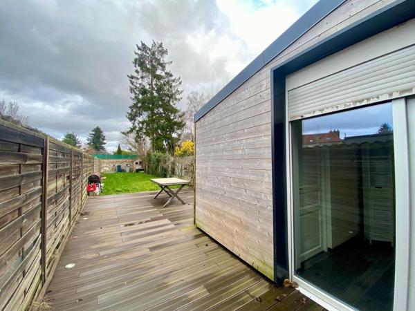 CHARMANTE MAISON DE VILLE 3 CHAMBRES JARDIN