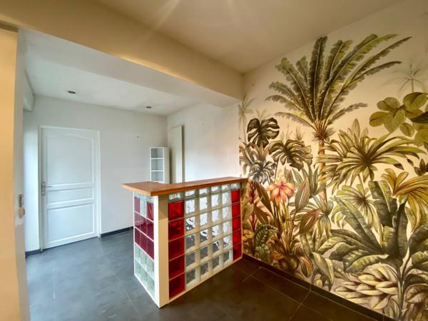 CHARMANTE MAISON DE VILLE 3 CHAMBRES JARDIN