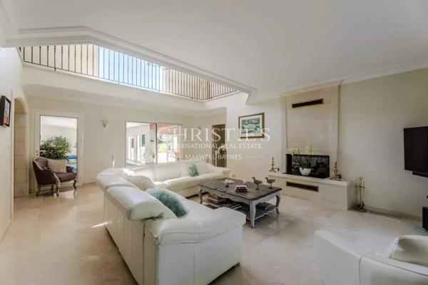 Propriété de prestige aux portes de Bordeaux – Élégance, nature et art de vivre