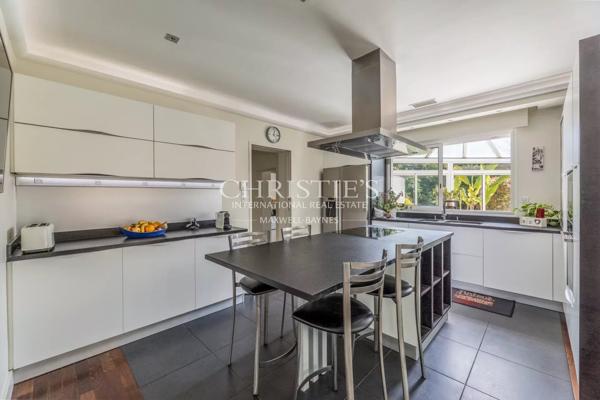 Propriété de prestige aux portes de Bordeaux – Élégance, nature et art de vivre