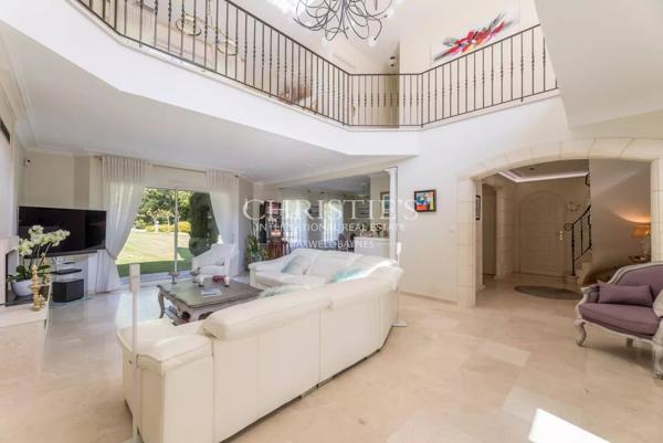 Propriété de prestige aux portes de Bordeaux – Élégance, nature et art de vivre