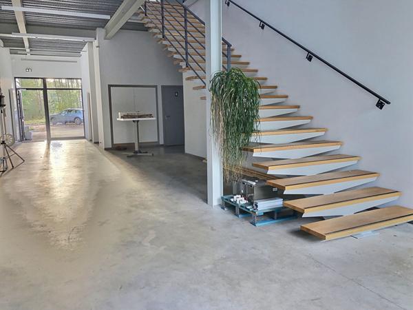 Local Professionnel 1166m² multi usages -loué partiellement -Saint -Avold