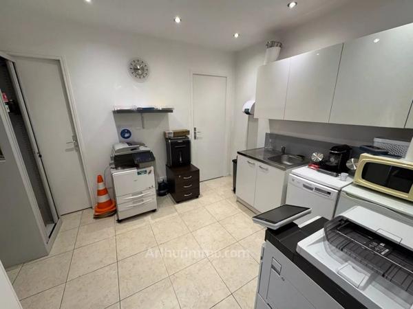 Vente Bureau 3 pièces 86 m2 à Mouans-Sartoux