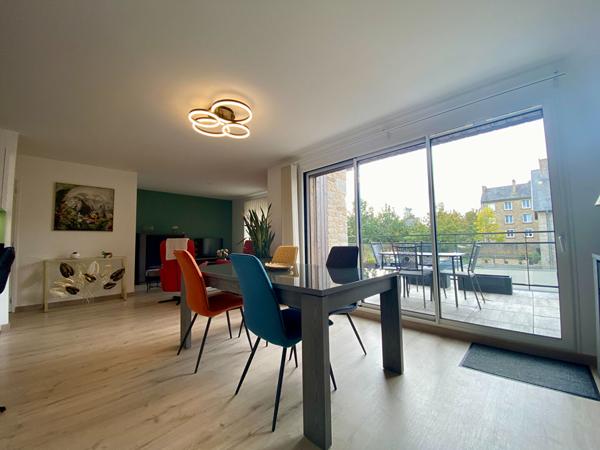 À VENDRE // DINAN -SUPERBE DUPLEX T3 NEUF DE 91 M² AVEC TERRASSE PLEIN SUD