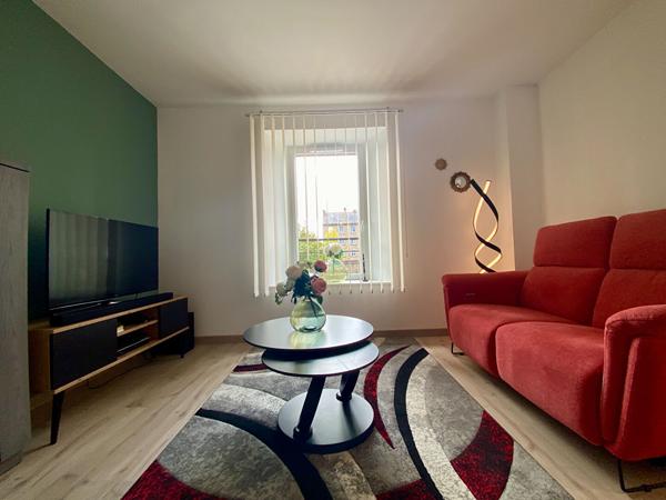 À VENDRE // DINAN -SUPERBE DUPLEX T3 NEUF DE 91 M² AVEC TERRASSE PLEIN SUD