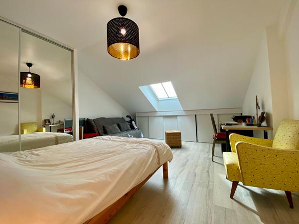 À VENDRE // DINAN -SUPERBE DUPLEX T3 NEUF DE 91 M² AVEC TERRASSE PLEIN SUD