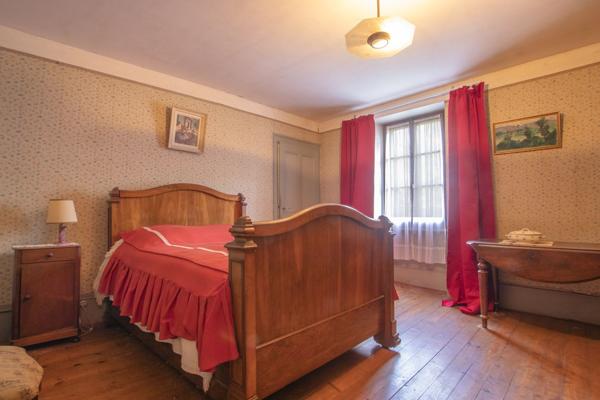 Vente Villa335 m² - 10 Pièces - ST CERGUES (74140)