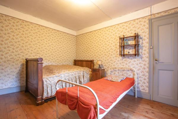 Vente Villa335 m² - 10 Pièces - ST CERGUES (74140)