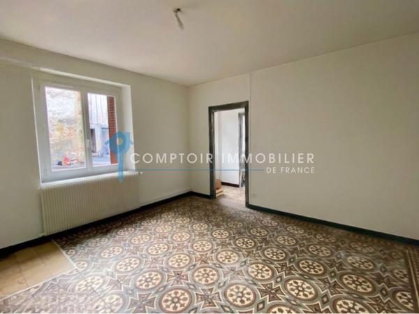 Immeuble
                                                                                                                                                
                                                                                                                                                
                                                                                                                                                
                                                    
                                                                                                                                                                                                                                                                                                                        133  m²