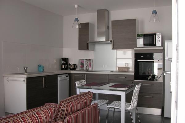 ROCHEFORT - RESIDENCE DE 7 LOGEMENTS MAGNIFIQUES PRESTATIONS MEUBLE DE TOURISME DE 3 ***