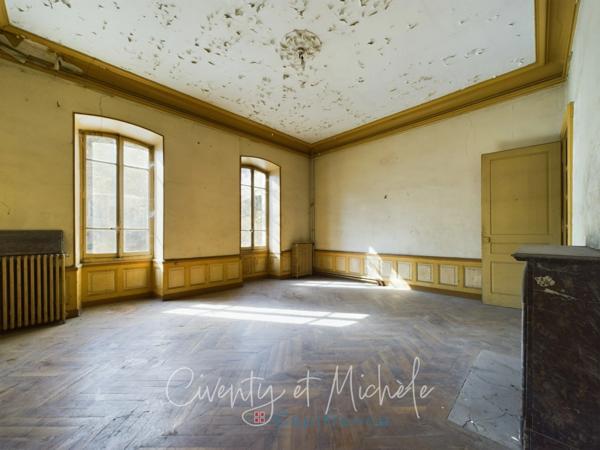 Immeuble à rénover à VAL D'ARC (73)