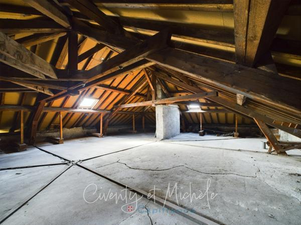 Immeuble à rénover à VAL D'ARC (73)