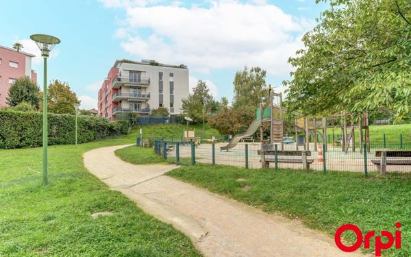 Appartement à vendre    2 pièces • 44,32 m2 Caluire-et-Cuire