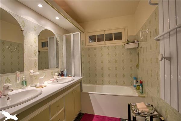 Maison à vendre |  Terrasson-Lavilledieu |  6 pièces | 140 m²