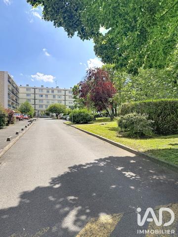 Studio à vendre 65 m² Évry-Courcouronnes