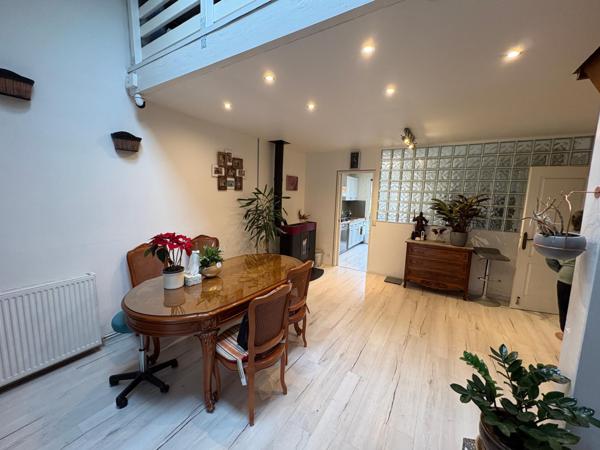 MAISON DE VILLE 126M2 JARDIN DE 450M2