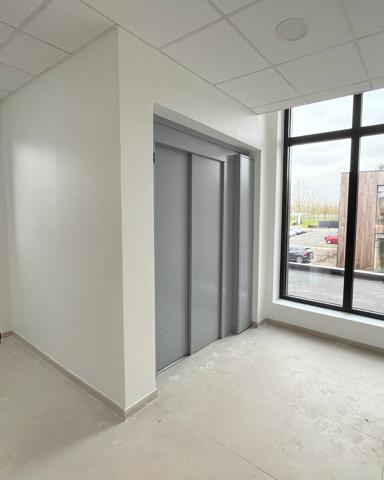 A VENDRE - BUREAUX - 284 M2 - SAINT-QUENTIN :