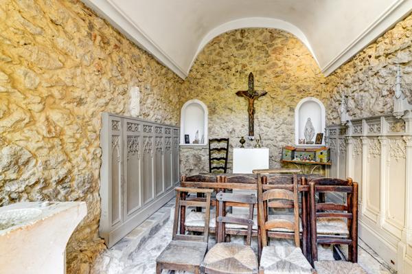 Le Broc (06510) Élégance Authentique et Évasion au Cœur du Haut Pays Niçois : Domaine Historique de 678 m² avec Vue Panoramiqu