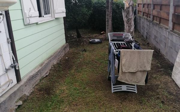 Maison à vendre    3 pièces •  Le Tampon