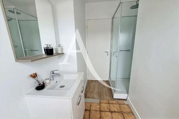 Idéal investisseur Appartement 2 pièces Centre ville Gournay