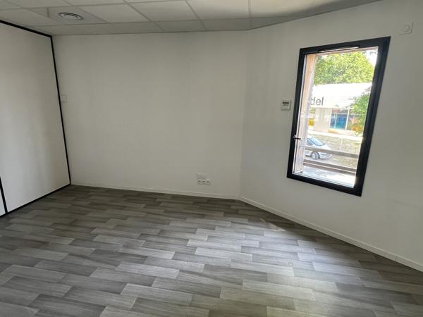 BUREAUX - À LOUER - ORVAULT