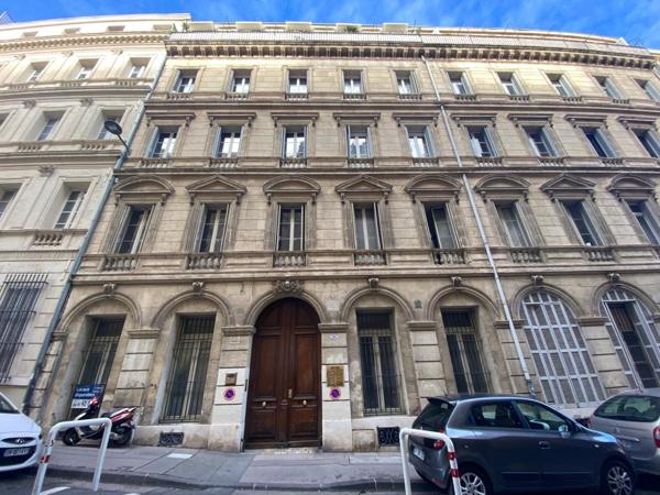 Bureaux à vendre ou à louer à MARSEILLE 13006