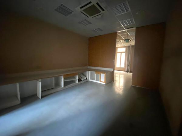 Bureaux à vendre ou à louer à MARSEILLE 13006