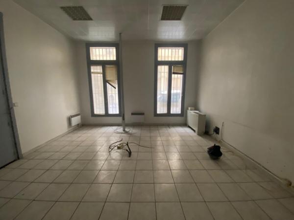 Bureaux à vendre ou à louer à MARSEILLE 13006