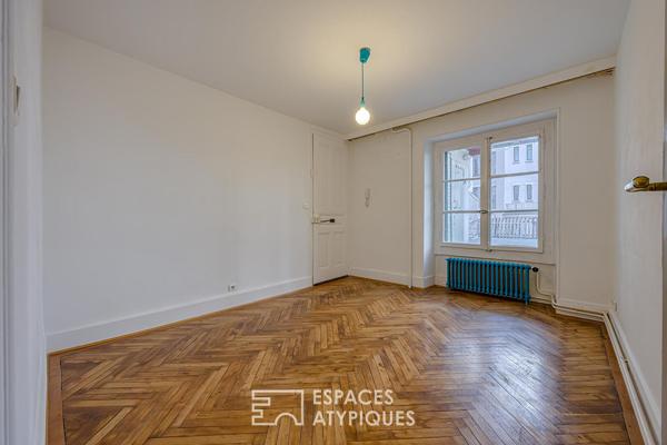 Appartement de caractère avec terrasse, en hypercentre