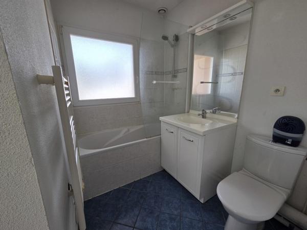 Maison à vendre 124 995 € Saint-Seurin-sur-l'Isle 4 p 79 m² DPE D