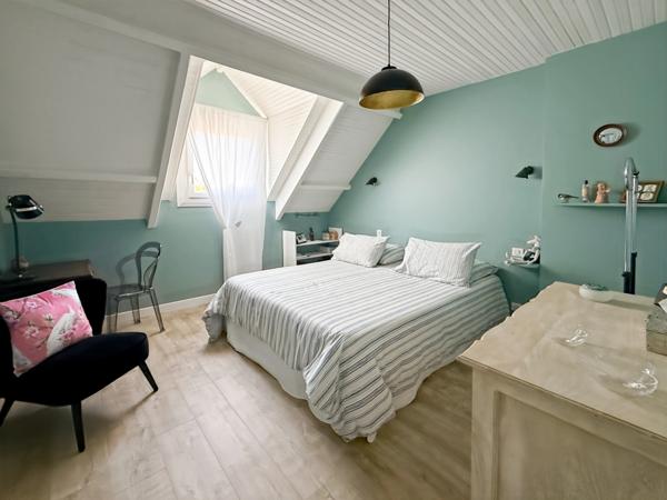 Dept de la Vienne (86) Maison de caractère type 8 à vendre