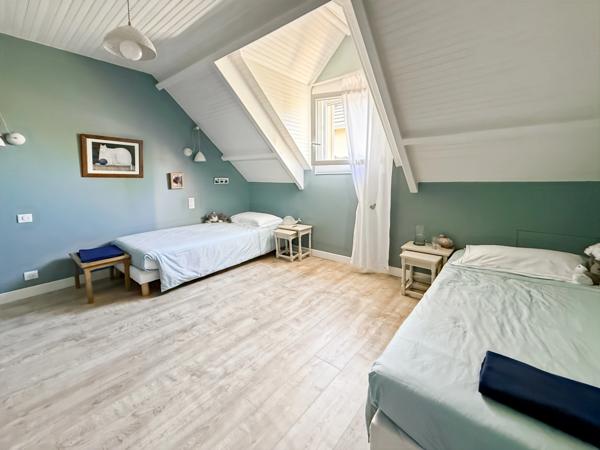 Dept de la Vienne (86) Maison de caractère type 8 à vendre