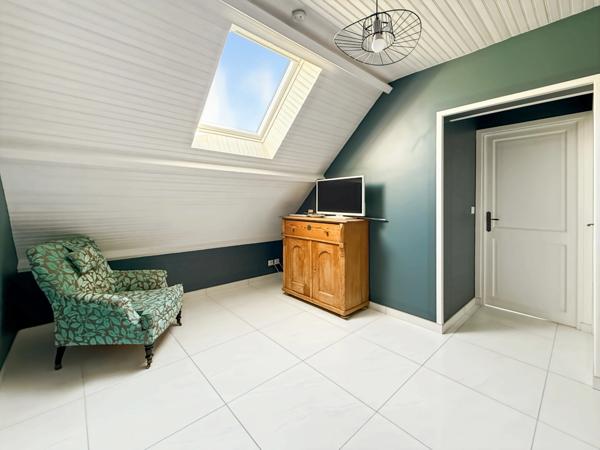 Dept de la Vienne (86) Maison de caractère type 8 à vendre