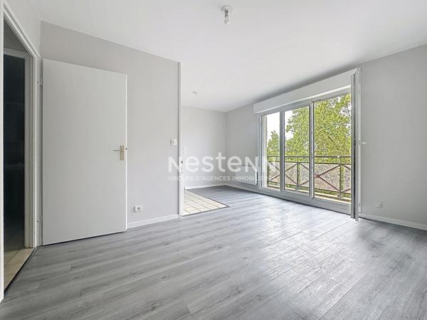 Appartement T1 à vendre à Melun - Vue sur la Seine, Balcon et Parking