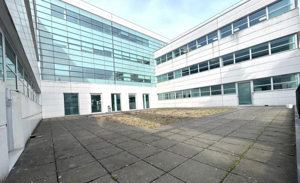 Bureaux à louer à Bordeaux Ravezies - surfaces modulables avec terrasses