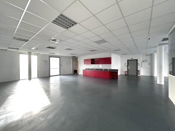 Bureaux à louer à Bordeaux Ravezies - surfaces modulables avec terrasses