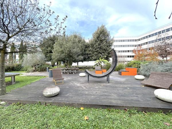 Bureaux à louer à Bordeaux Ravezies - surfaces modulables avec terrasses