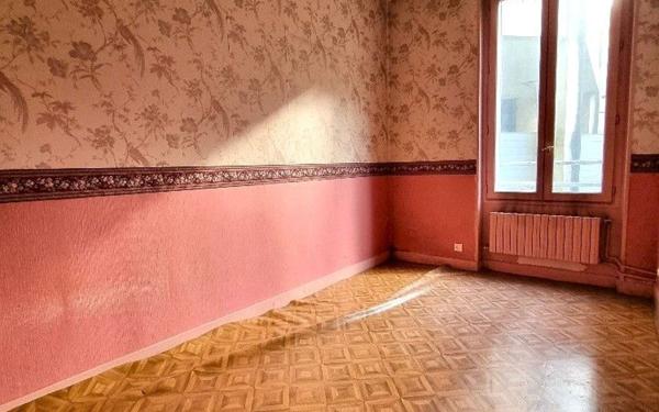 Appartement à vendre    4 pièces • 63,40 m2 Ivry-sur-Seine