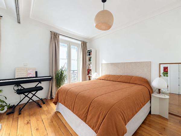 Appartement Paris 2 pièce(s) 27.8 m2, Paris 75011